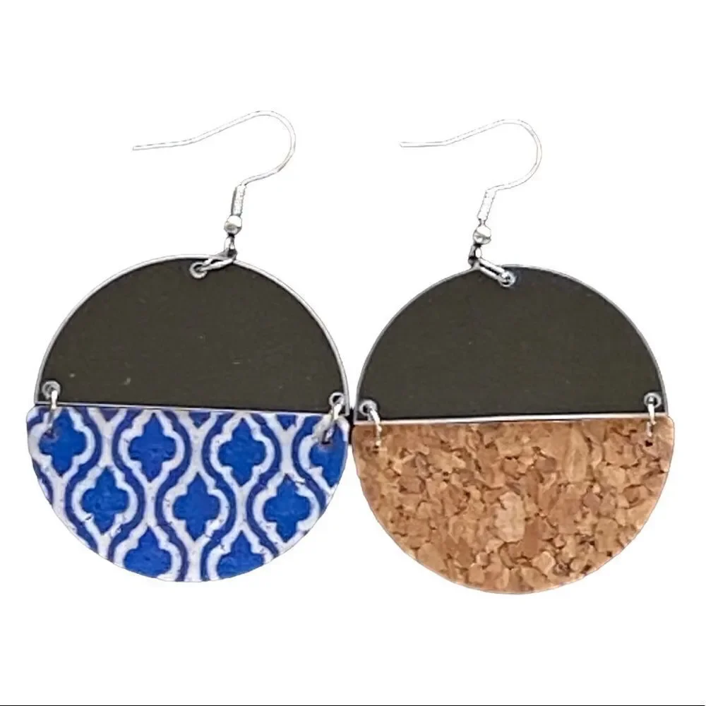 Moroccan Design Cork & Clear Acrylic Circular Drop Earrings NWT